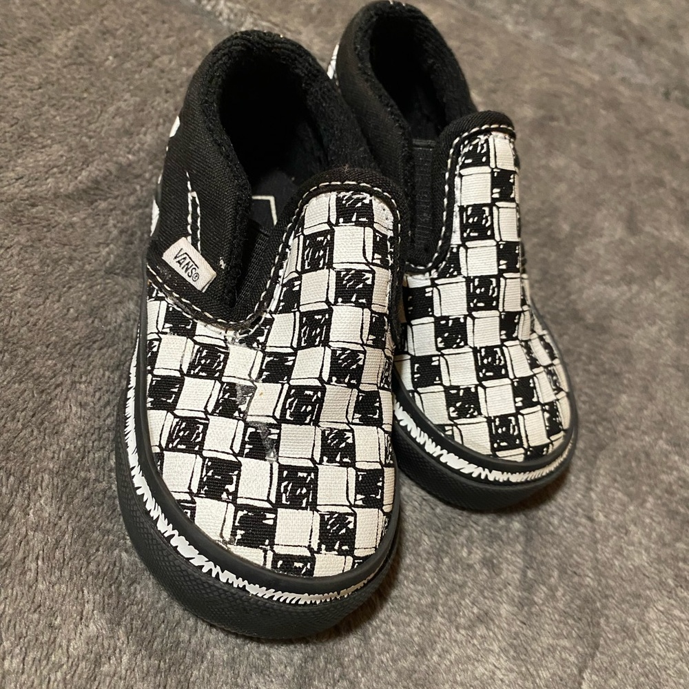 Checkerboard Infant Vans